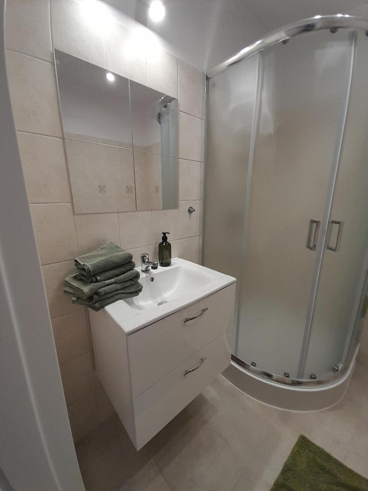 Old Town Premium Apartment - Ghetto Heroes Square View Krakow Luaran gambar